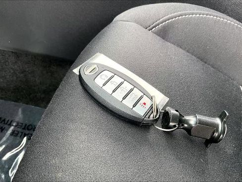 Certified 2025 Nissan Altima 2.5 SV FWD image 14
