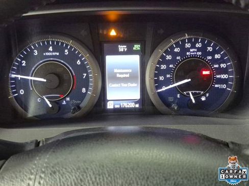 Used 2018 Toyota Sienna XLE Premium FWD image 12