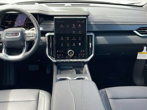 New 2026 GMC Acadia Elevation w/ Black Edition FWD image 17
