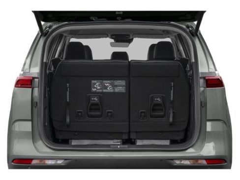 Certified 2023 Kia Carnival EX FWD image 14