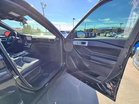 Used 2021 Ford Explorer ST image 35