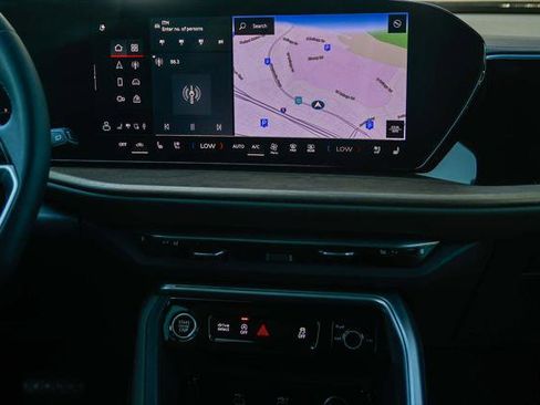 Certified 2025 Audi Q5 Premium Plus w/ Premium Plus AWD/4WD image 15