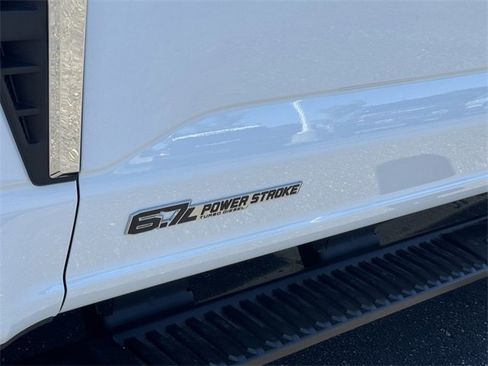 New 2026 Ford F250 XLT image 8