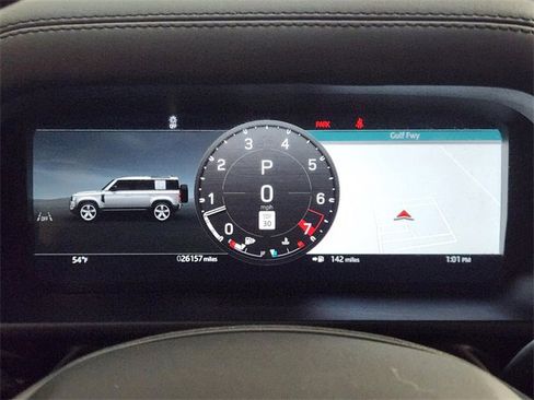 Used 2024 Land Rover Defender 110 X-Dynamic SE image 14