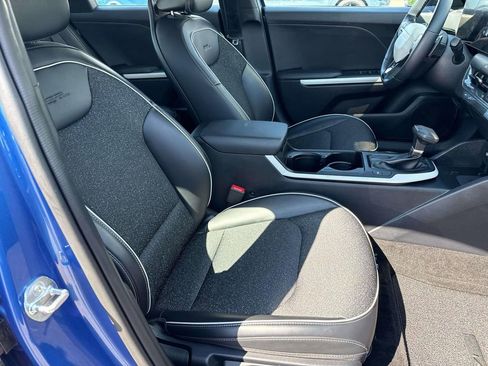 Certified 2025 Kia K4 GT-Line w/ GT-Line Sunroof Package FWD image 13