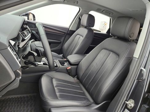 Used 2023 Audi Q5 2.0T Premium AWD/4WD image 10