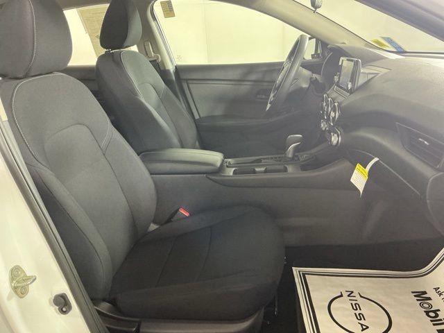 Used 2024 Nissan Sentra S FWD image 5