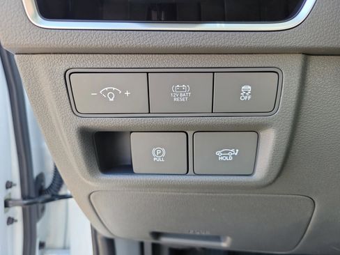 New 2025 Hyundai Sonata Limited image 23