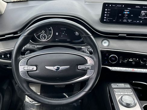 Used 2023 Genesis GV70 2.5T AWD/4WD image 14