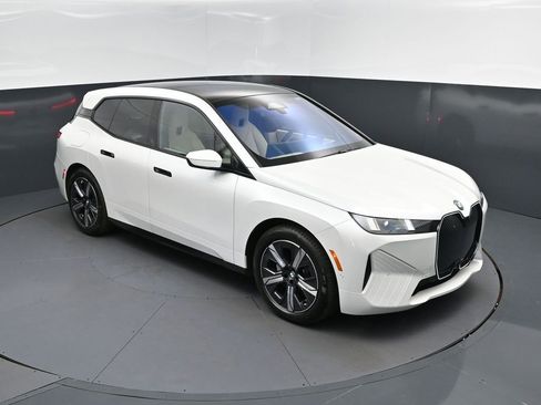 New 2026 BMW iX xDrive45 w/ Premium Package image 1