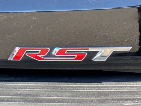 Used 2021 Chevrolet Suburban RST AWD/4WD image 48