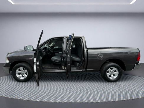 Used 2014 RAM 1500 ST w/ SXT Appearance Group RWD image 6