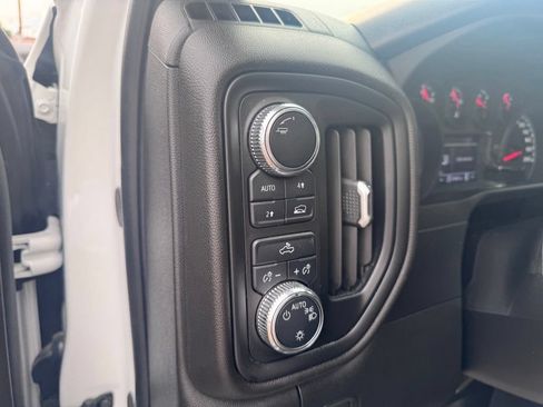 Used 2024 GMC Sierra 1500 Pro w/ Fleet Convenience Package AWD/4WD image 11