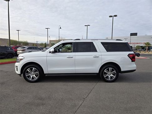 Used 2024 Ford Expedition Max Limited image 3