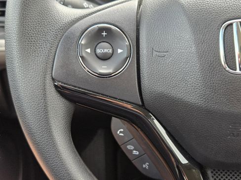 Used 2021 Honda HR-V LX image 20