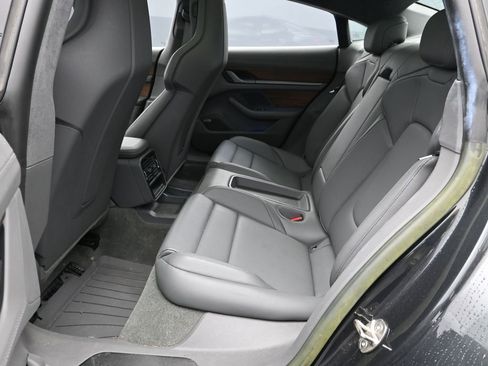 Certified 2023 Porsche Taycan GTS image 16