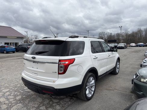 Used 2013 Ford Explorer XLT AWD/4WD image 6