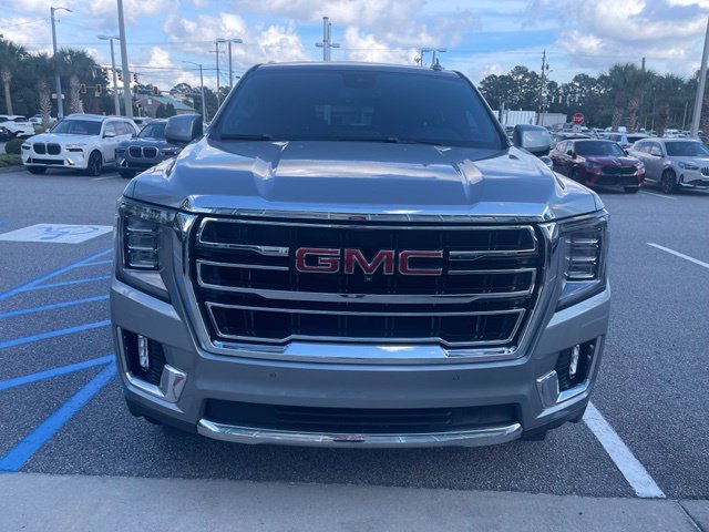 Used 2023 GMC Yukon SLT w/ SLT Luxury Package AWD/4WD image 2