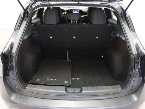 Used 2025 Nissan Kicks S FWD image 30