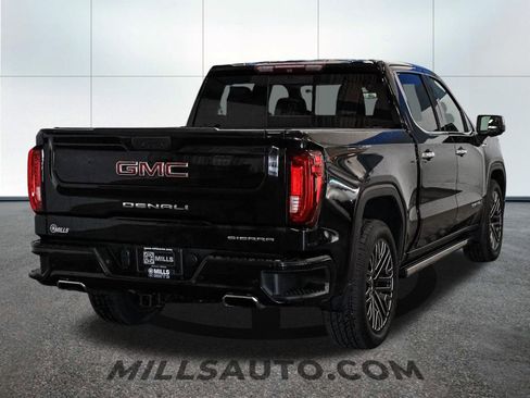 Used 2019 GMC Sierra 1500 Denali w/ Technology Package AWD/4WD image 9