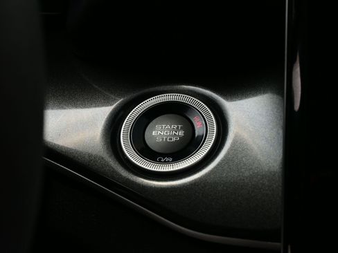 Used 2023 Jeep Grand Cherokee L Laredo image 23