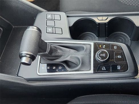 Used 2023 Kia Sportage LX image 21