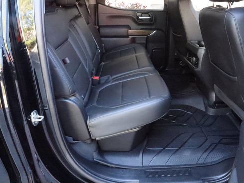 Used 2019 Chevrolet Silverado 1500 LT Trail Boss image 7