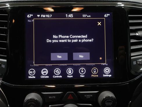 Used 2020 Jeep Grand Cherokee Altitude AWD/4WD image 34