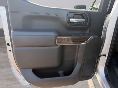 Used 2021 Chevrolet Silverado 1500 RST RWD image 23