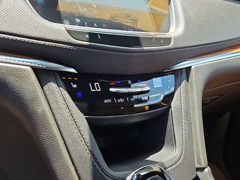Certified 2023 Cadillac XT5 Premium Luxury w/ LPO, Floor Liner Package FWD image 21