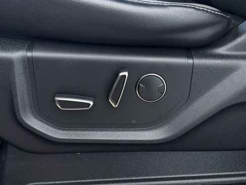 Used 2018 Ford F150 Raptor w/ Equipment Group 802A Luxury image 29