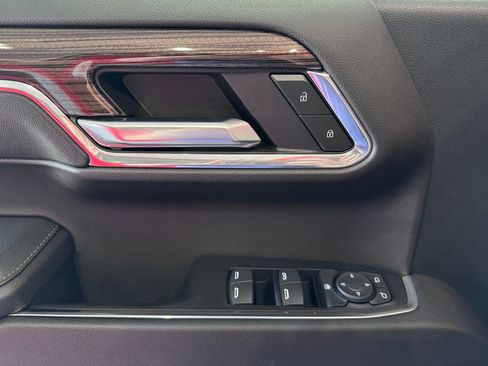 Certified 2023 Chevrolet Silverado 1500 LT AWD/4WD image 24