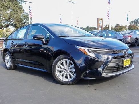 New 2026 Toyota Corolla XLE image 6