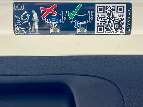 Certified 2022 Mercedes-Benz GLS 450 4MATIC image 41