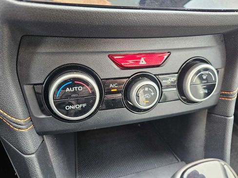 Used 2018 Subaru Crosstrek 2.0i Limited AWD/4WD image 32