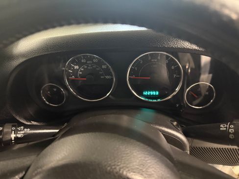 Used 2014 Jeep Wrangler Unlimited Sport AWD/4WD image 13