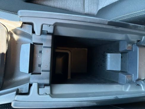 Certified 2023 Nissan Rogue SV image 37