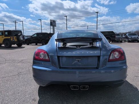 Used 2005 Chrysler Crossfire Limited RWD image 6