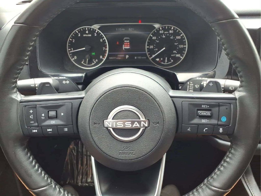 Used 2024 Nissan Pathfinder SV w/ Black Appearance Package FWD image 16