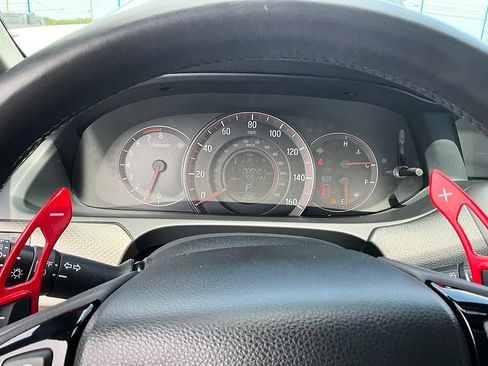 Used 2017 Honda Accord EX-L image 18