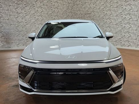 New 2026 Hyundai Sonata SEL FWD image 2