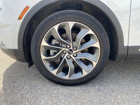 Used 2022 Lincoln Nautilus Reserve image 28