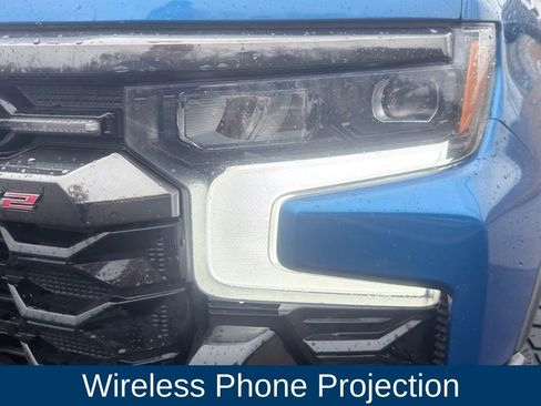 Used 2023 Chevrolet Silverado 1500 ZR2 image 8