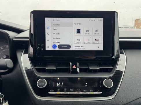 Used 2024 Toyota Corolla LE image 15