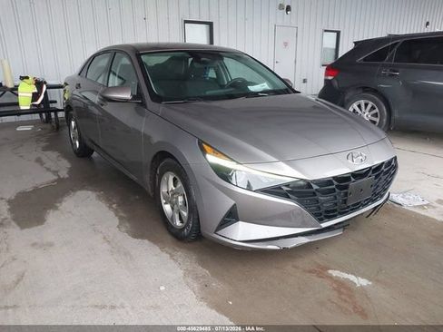 Used 2023 Hyundai Elantra SE FWD image 1