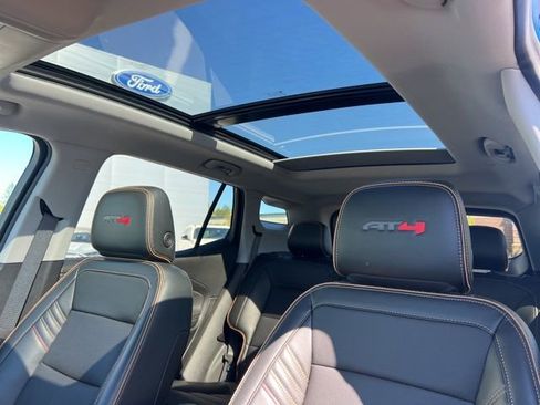 Used 2024 GMC Terrain AT4 w/ Tech Package AWD/4WD image 23