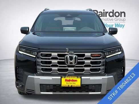 Used 2026 Honda Pilot TrailSport image 2