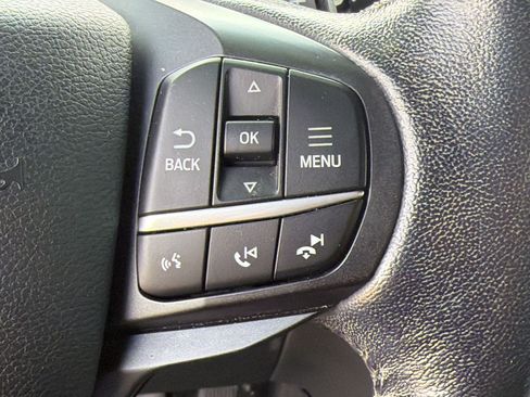 Used 2020 Ford Explorer XLT w/ Equipment Group 202A RWD image 26