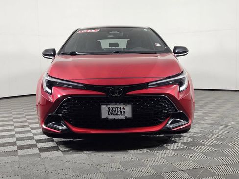 Used 2024 Toyota Corolla SE FWD image 2