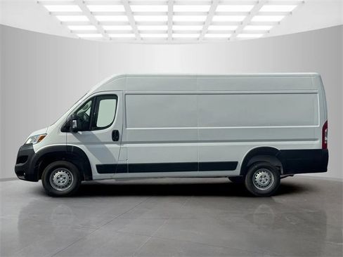 New 2026 RAM ProMaster 3500 w/ Convenience Group image 4